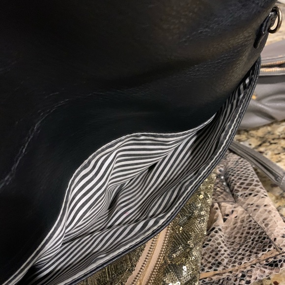 Black gold chain envelope clutch wallet - Picture 5 of 5